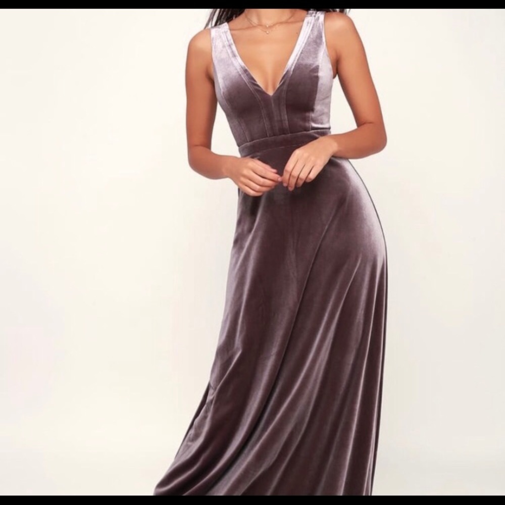 Lulu's Mauve Velvet V-Neck Wedding Dress - Picture 3 of 3
